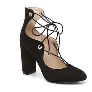 NEW Marc Fisher Black Stevee pumps